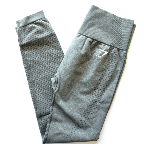 Gymshark M/L Vital Seamless 2.0 Leggings & Essential Racerback Sports Bra Set - Picture 7 of 10